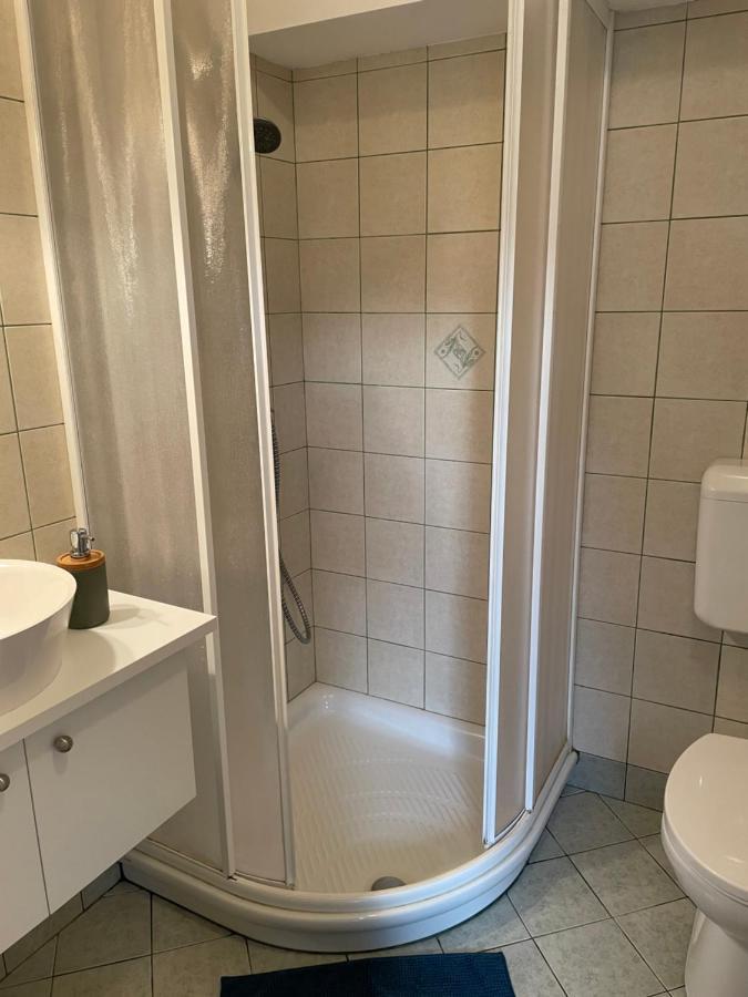 Studio Apartment Ta5Ek Jesenice Extérieur photo